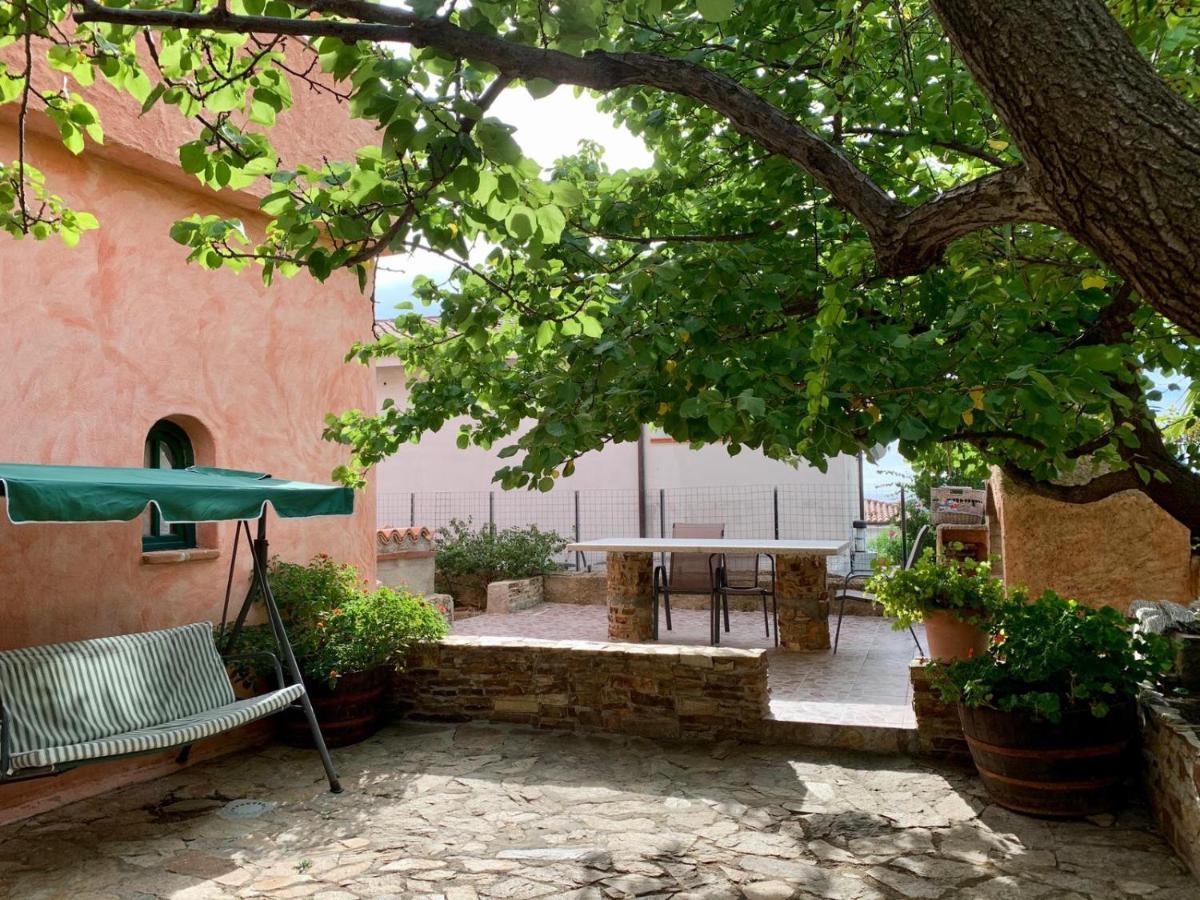 Villa Le Ginestre Ла-Калетта Екстер'єр фото