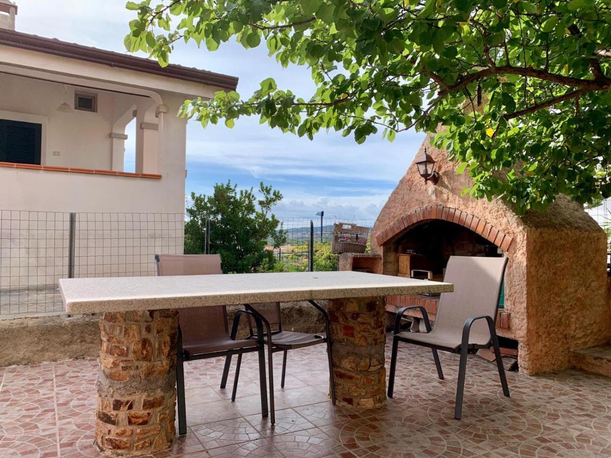 Villa Le Ginestre Ла-Калетта Екстер'єр фото